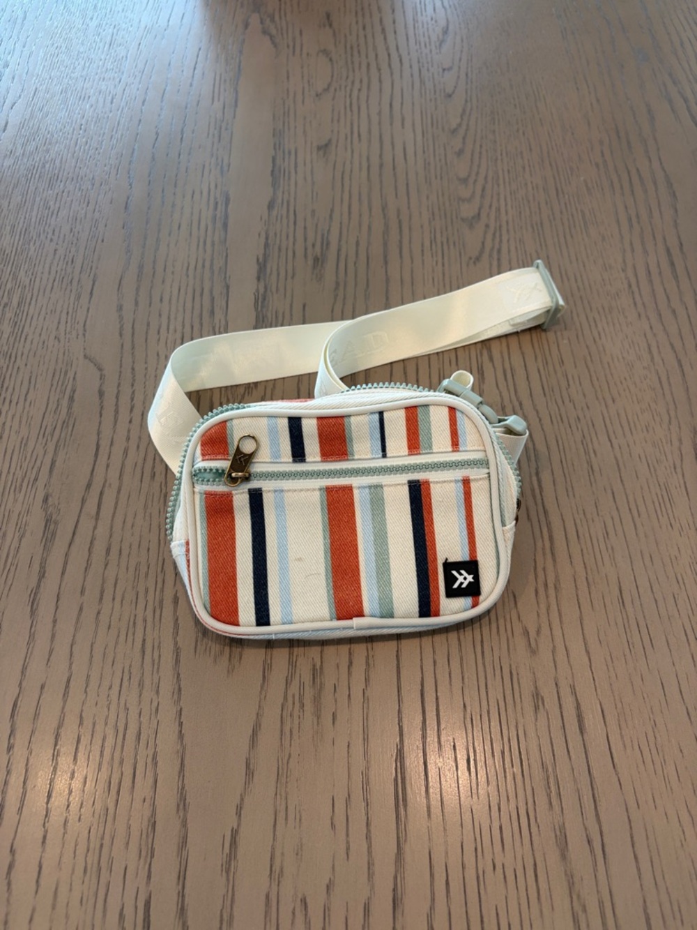 Thread wallets Striped Canvas Crossbody Bag in White and Orange